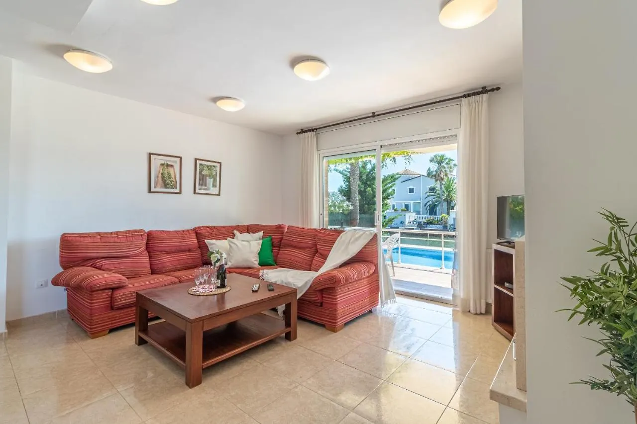 Apart-Rent Villa Pani 0145 Empuriabrava Spanyolország